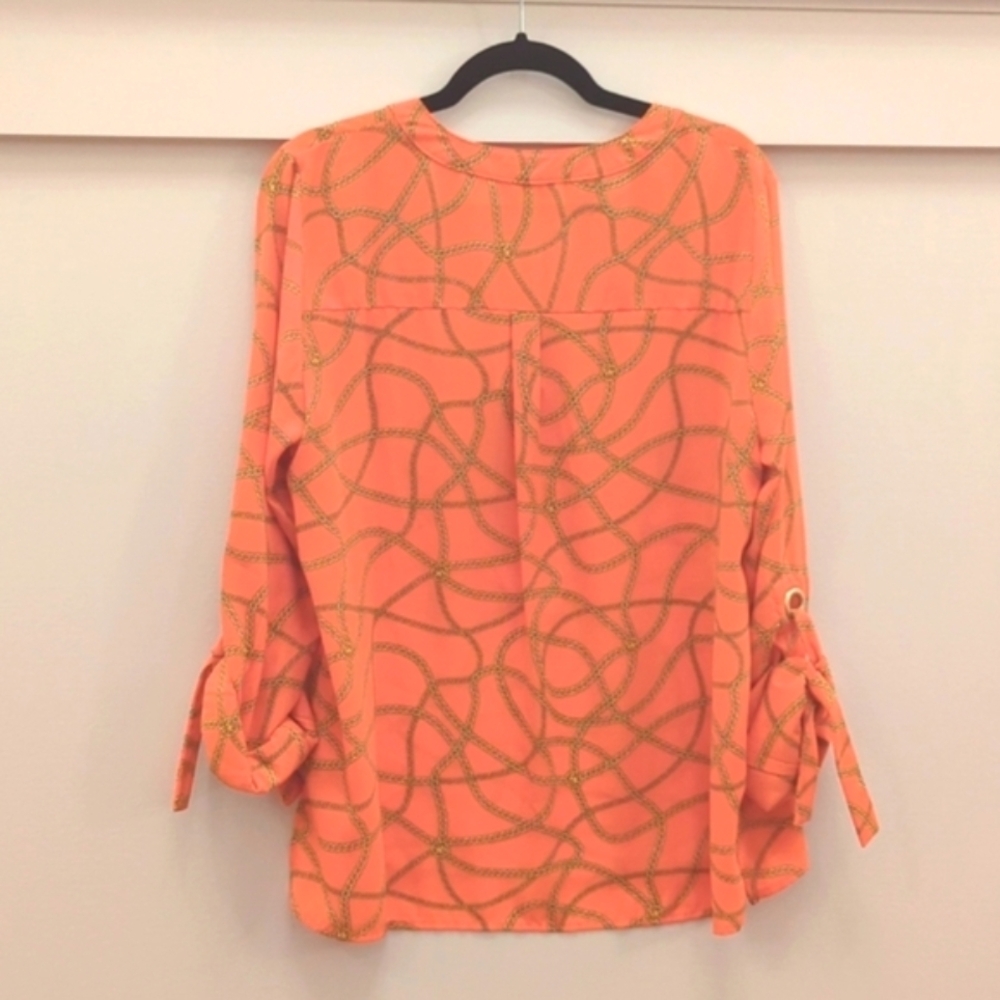 Michael Kors NWT Blouse. size large 4.99 shipping - Picture 2 of 7